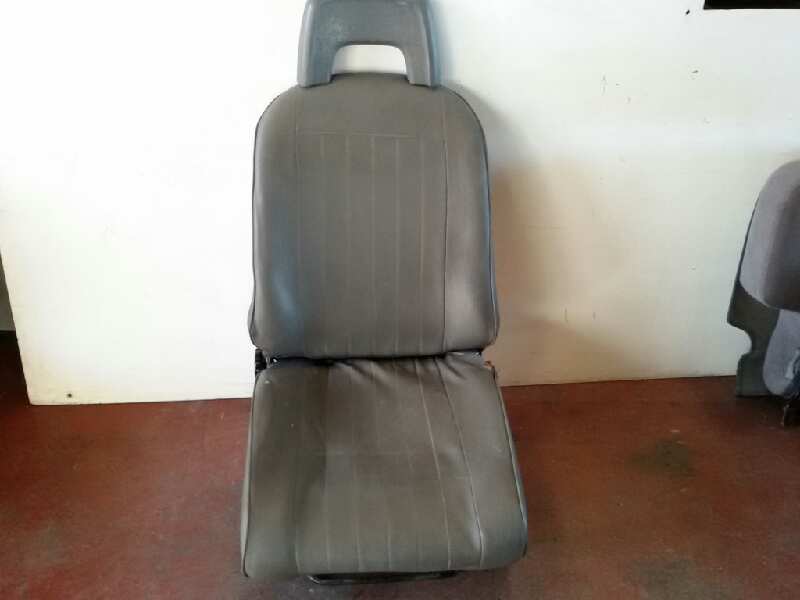 ASIENTO DELANTERO IZQUIERDO