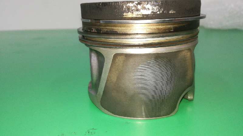 PISTON