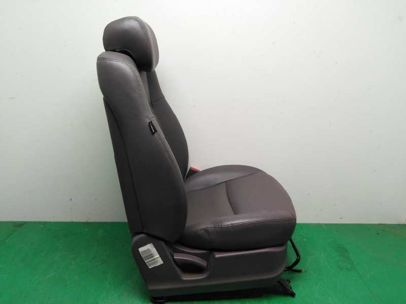 ASIENTO DELANTERO DERECHO