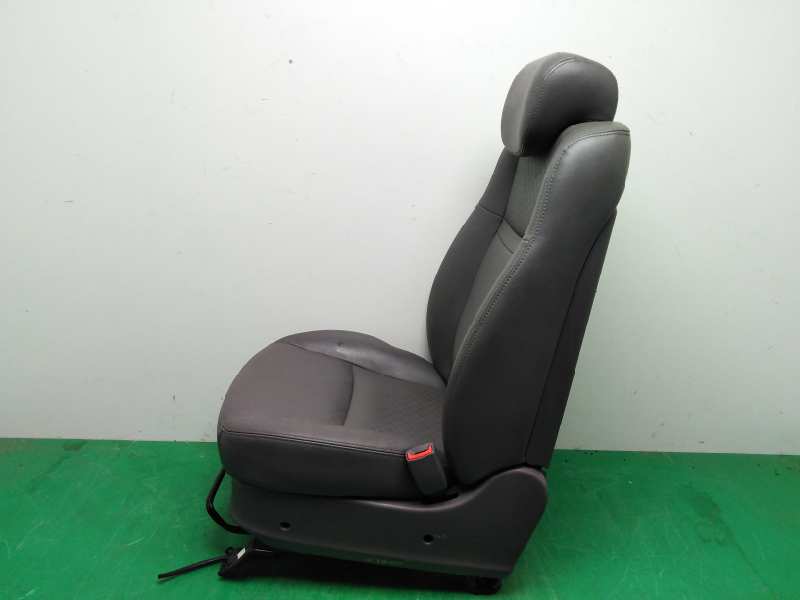 ASIENTO DELANTERO DERECHO