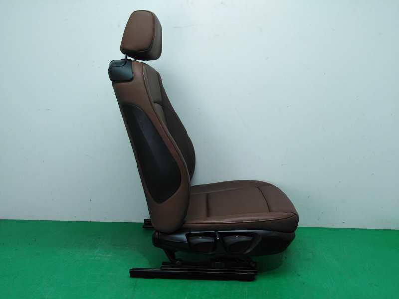 ASIENTO DELANTERO DERECHO