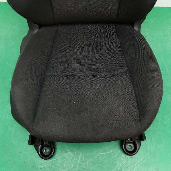 ASIENTO DELANTERO DERECHO