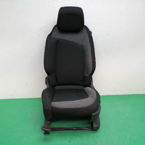 ASIENTO DELANTERO IZQUIERDO