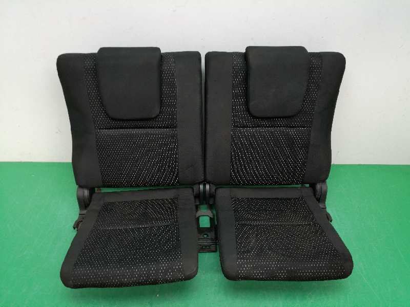 # ASIENTO AUTO DOBLE