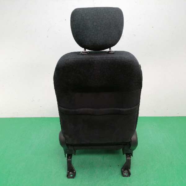 ASIENTO DELANTERO DERECHO