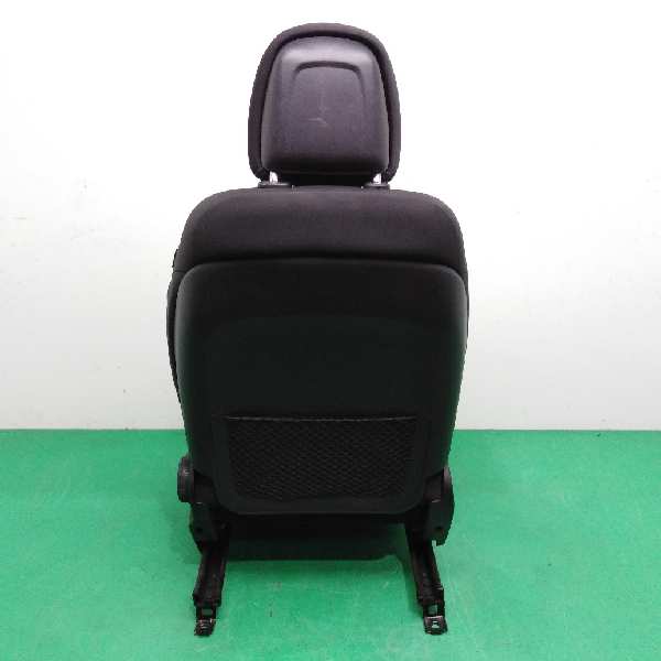 ASIENTO DELANTERO IZQUIERDO