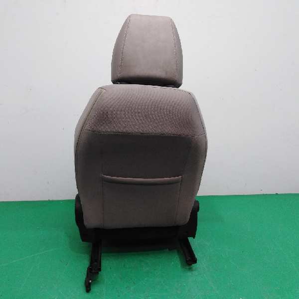 ASIENTO DELANTERO DERECHO