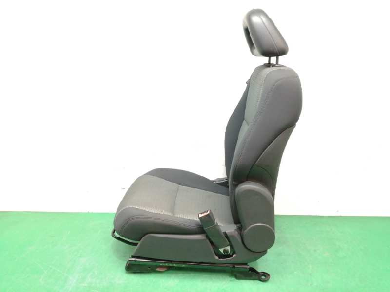 ASIENTO DELANTERO DERECHO