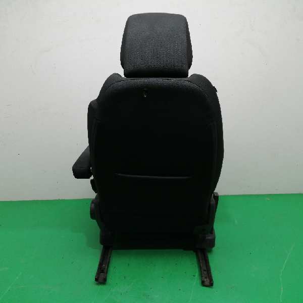 ASIENTO DELANTERO DERECHO