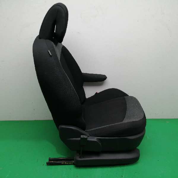 ASIENTO DELANTERO DERECHO