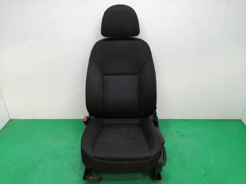 ASIENTO DELANTERO IZQUIERDO