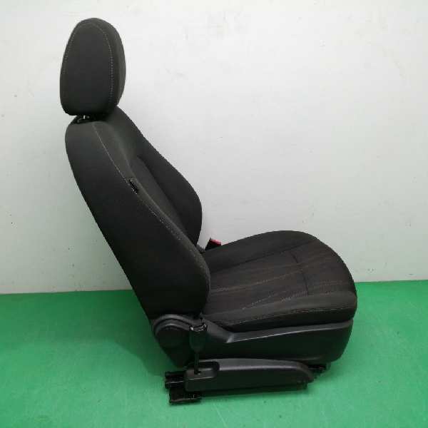 ASIENTO DELANTERO DERECHO