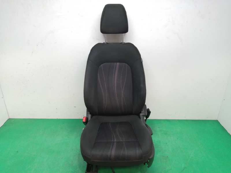 ASIENTO DELANTERO IZQUIERDO