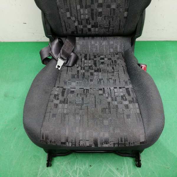 ASIENTO TRASERO MEDIO