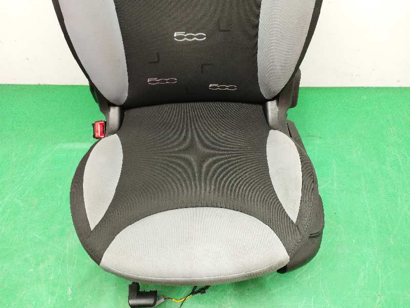 ASIENTO DELANTERO IZQUIERDO