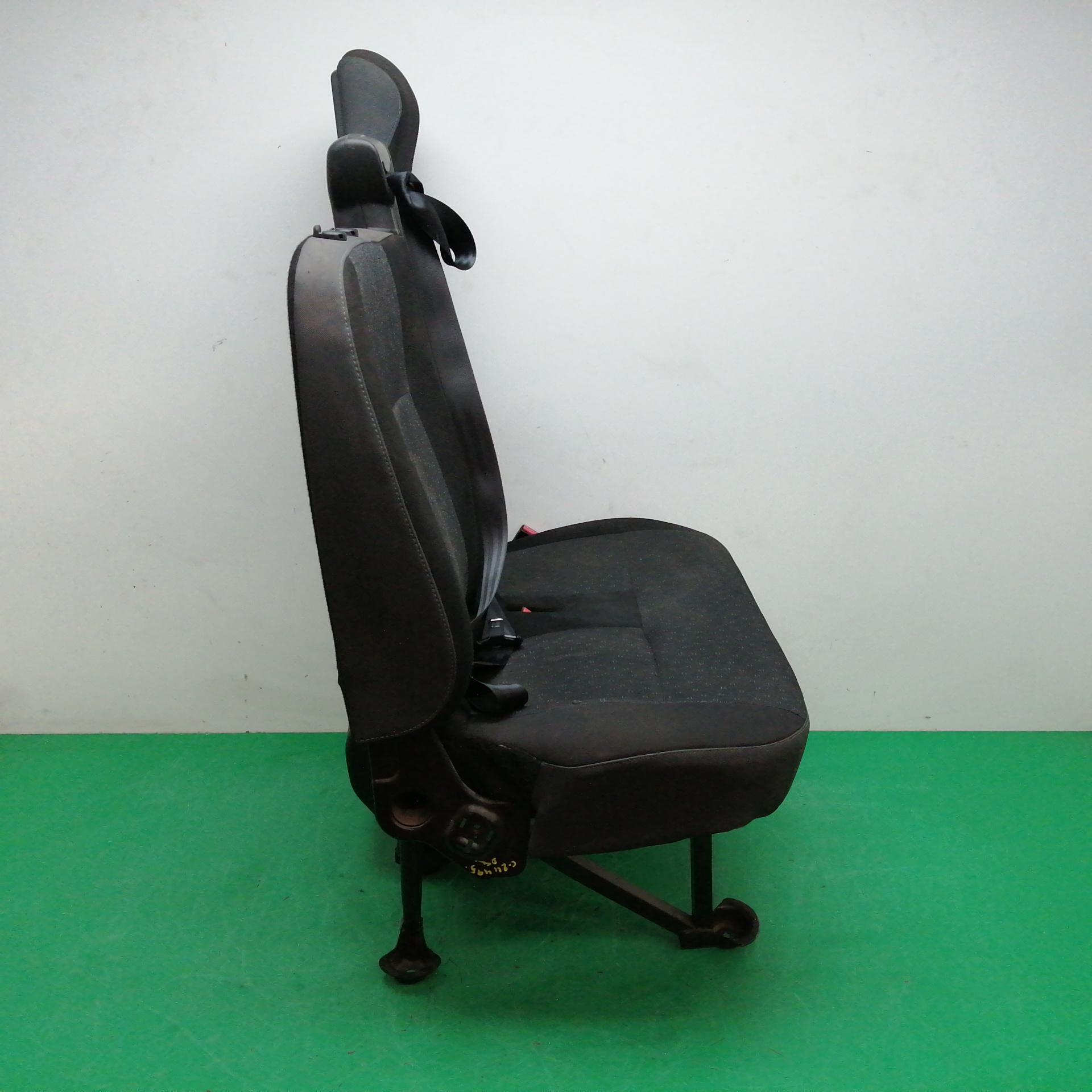 ASIENTO DELANTERO DERECHO