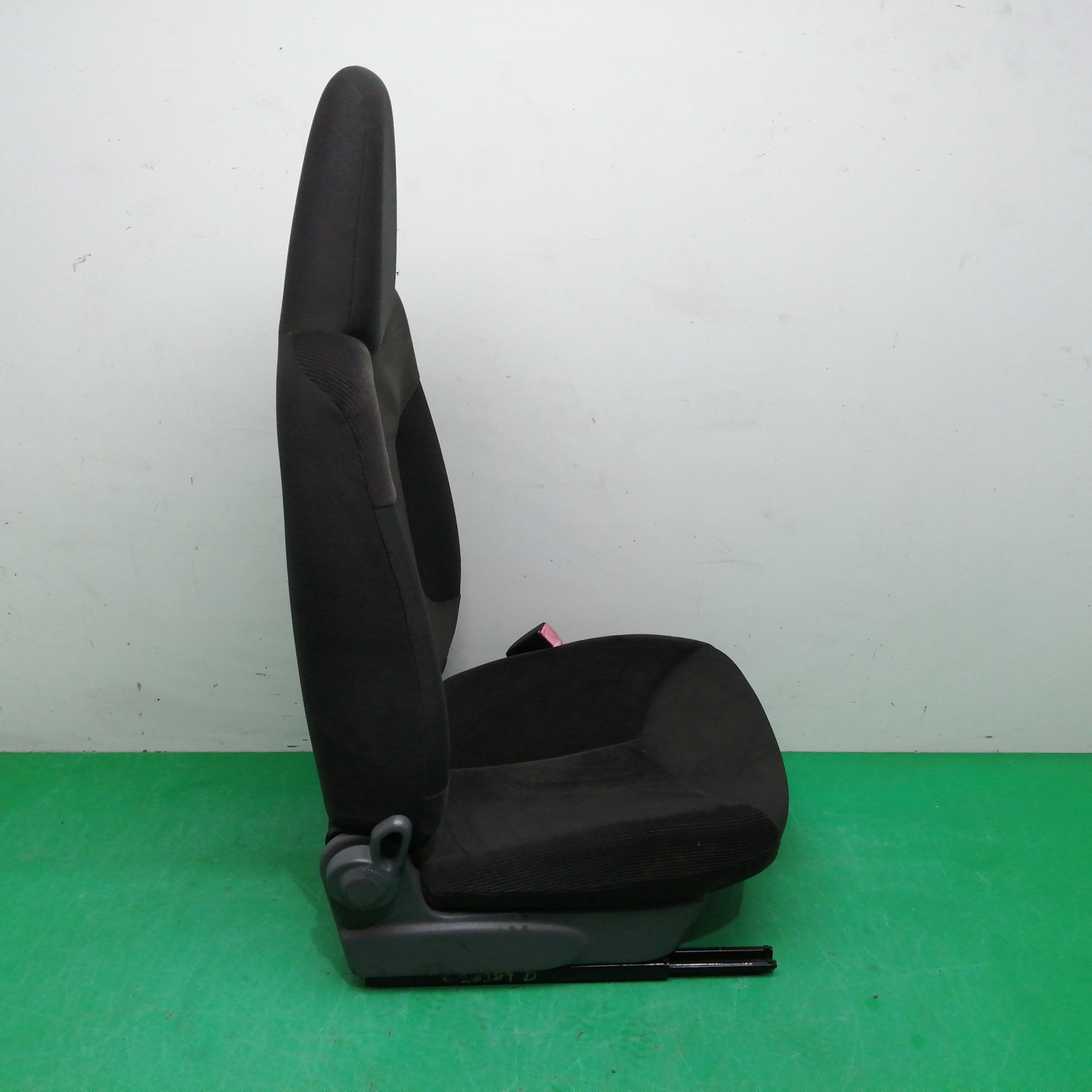 ASIENTO DELANTERO DERECHO