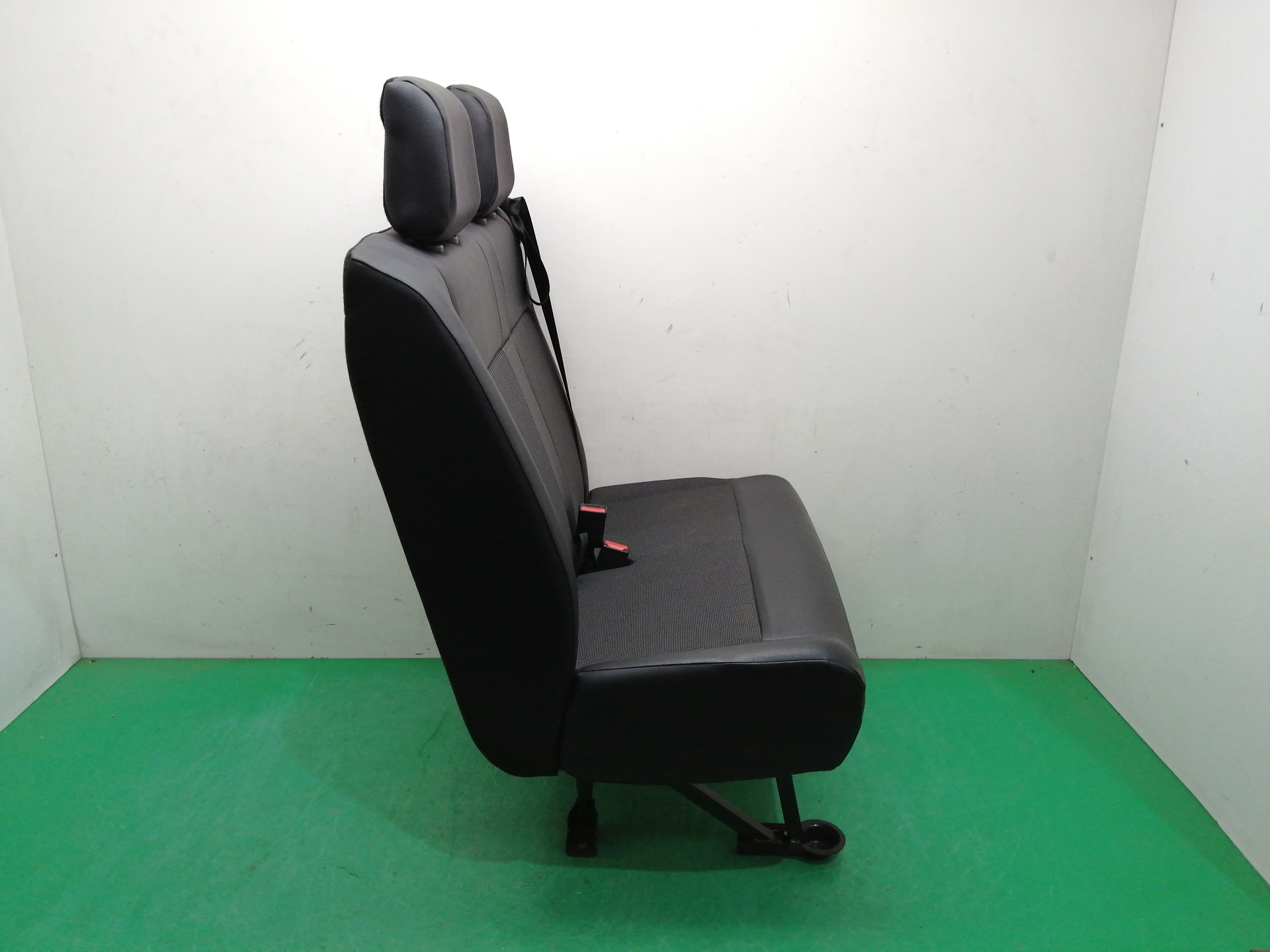 ASIENTO DELANTERO DERECHO