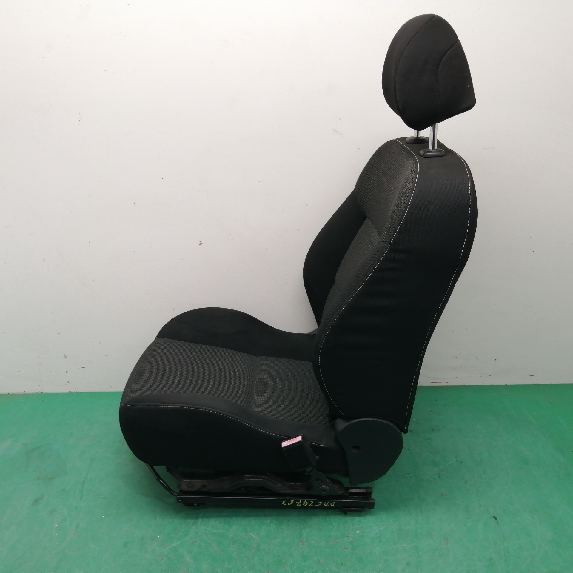 ASIENTO DELANTERO DERECHO