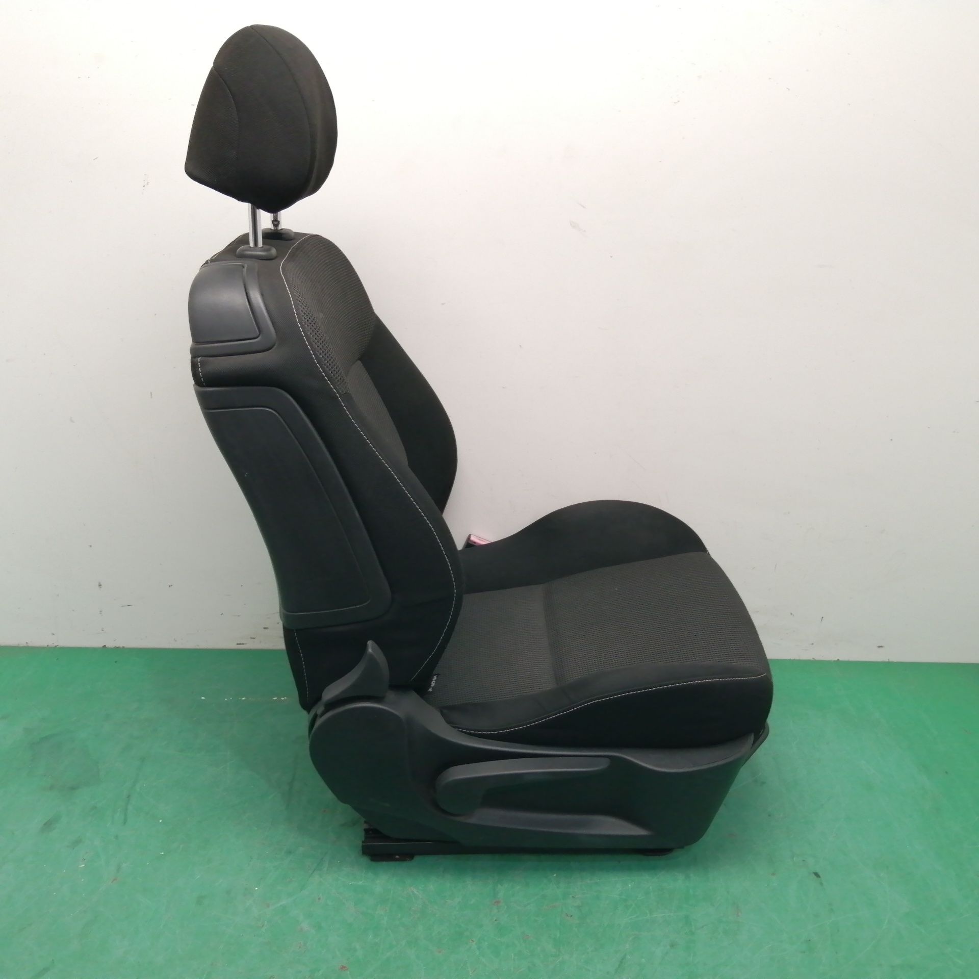 ASIENTO DELANTERO DERECHO