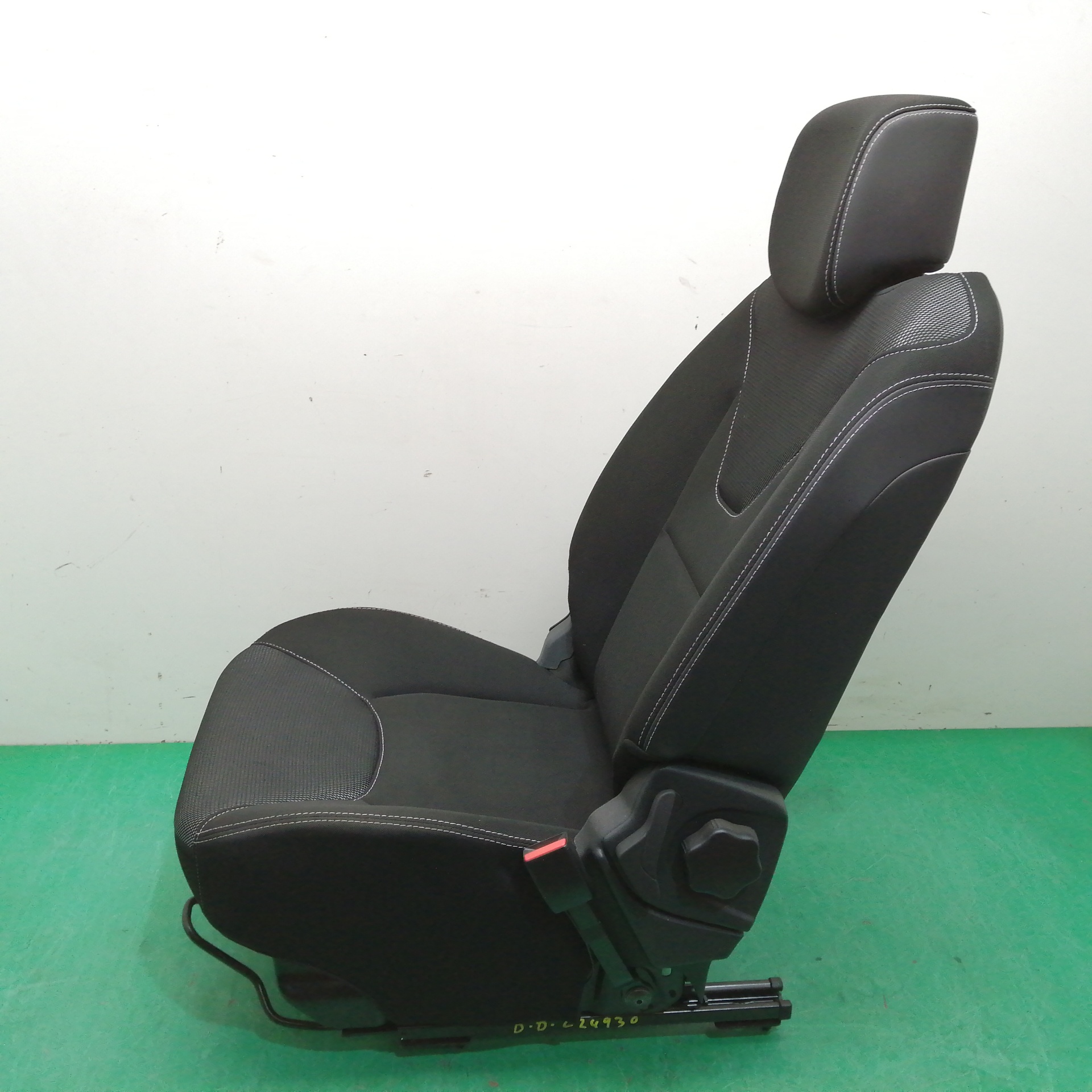 ASIENTO DELANTERO DERECHO