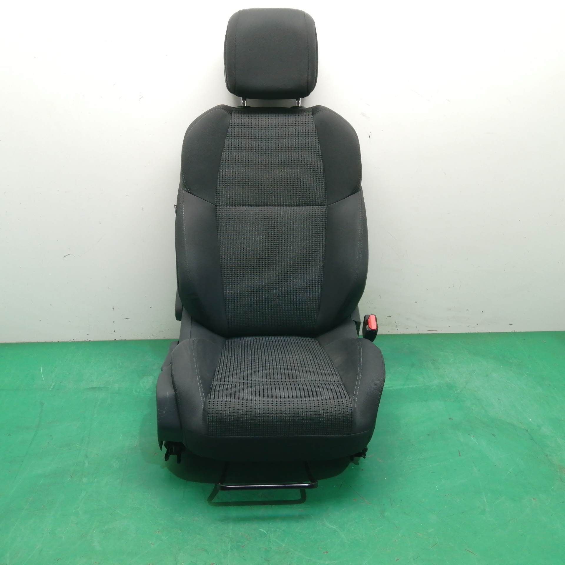 ASIENTO DELANTERO DERECHO