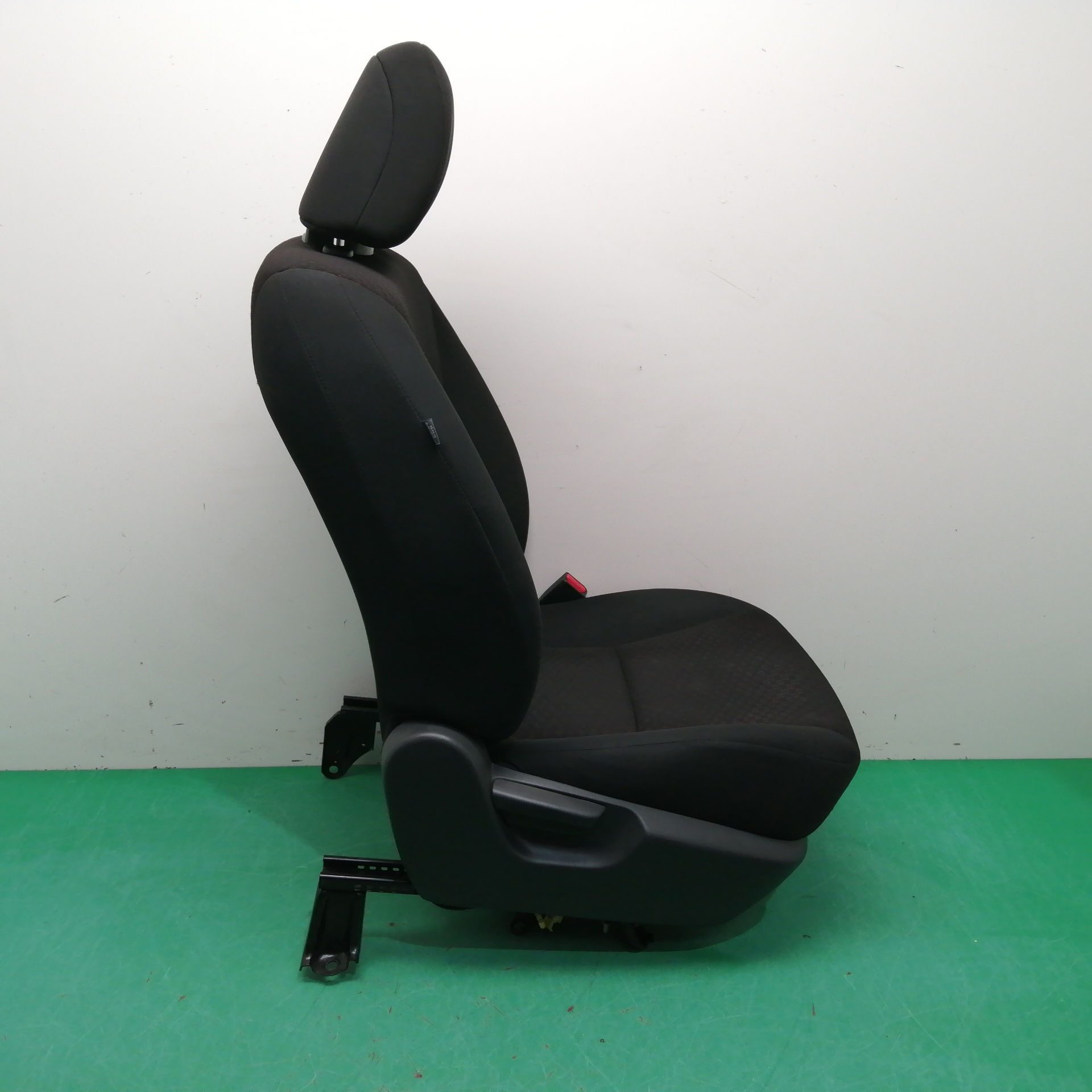 ASIENTO DELANTERO DERECHO