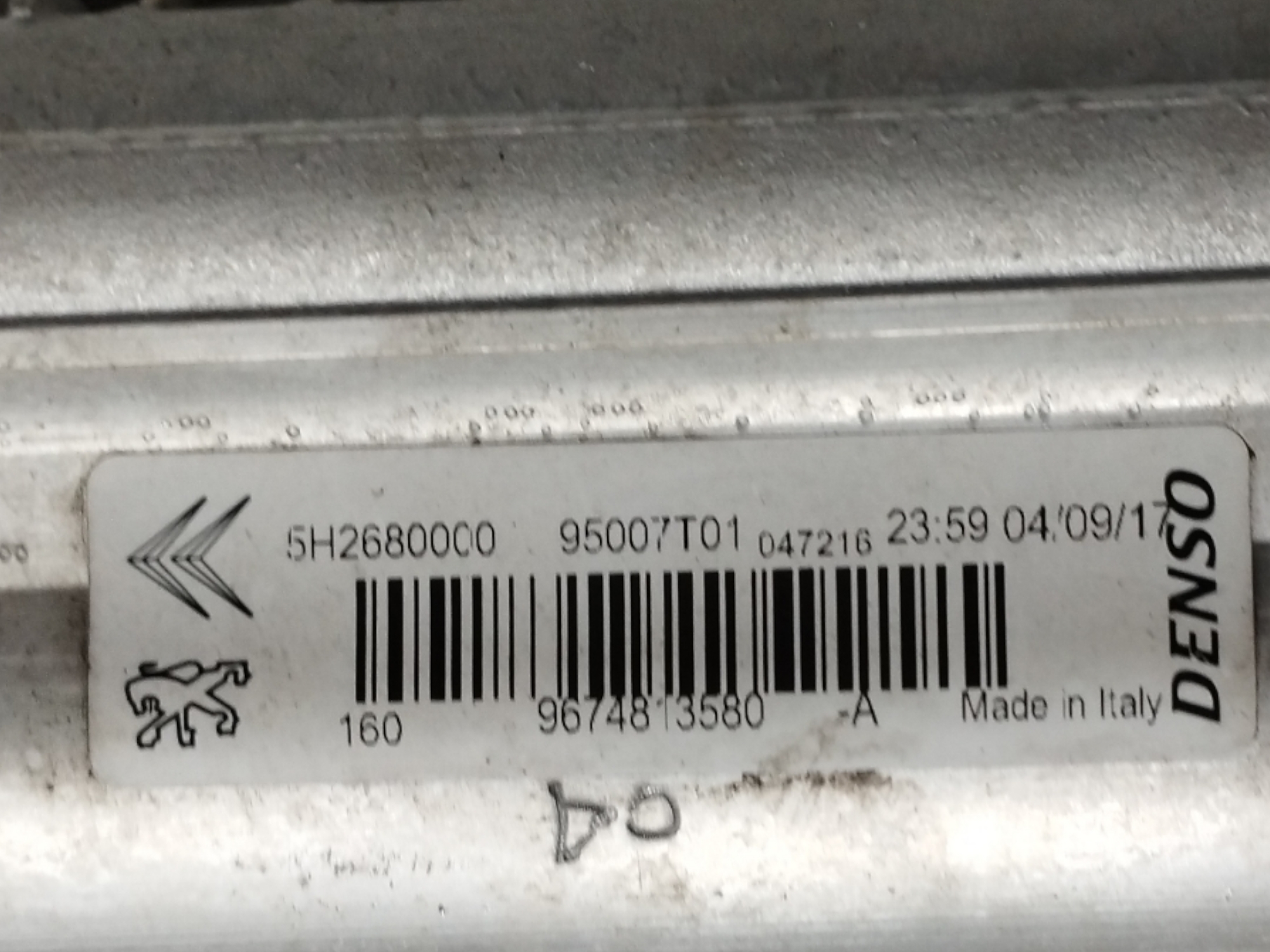 CONDENSADOR / RADIADOR  AIRE ACONDICIONADO