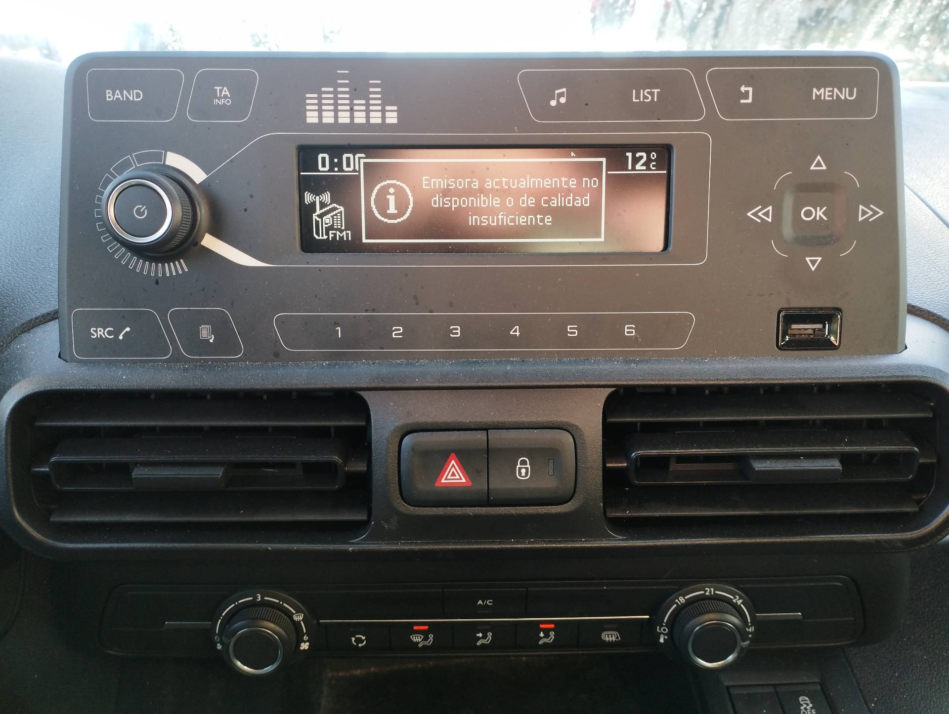 SISTEMA AUDIO / RADIO CD