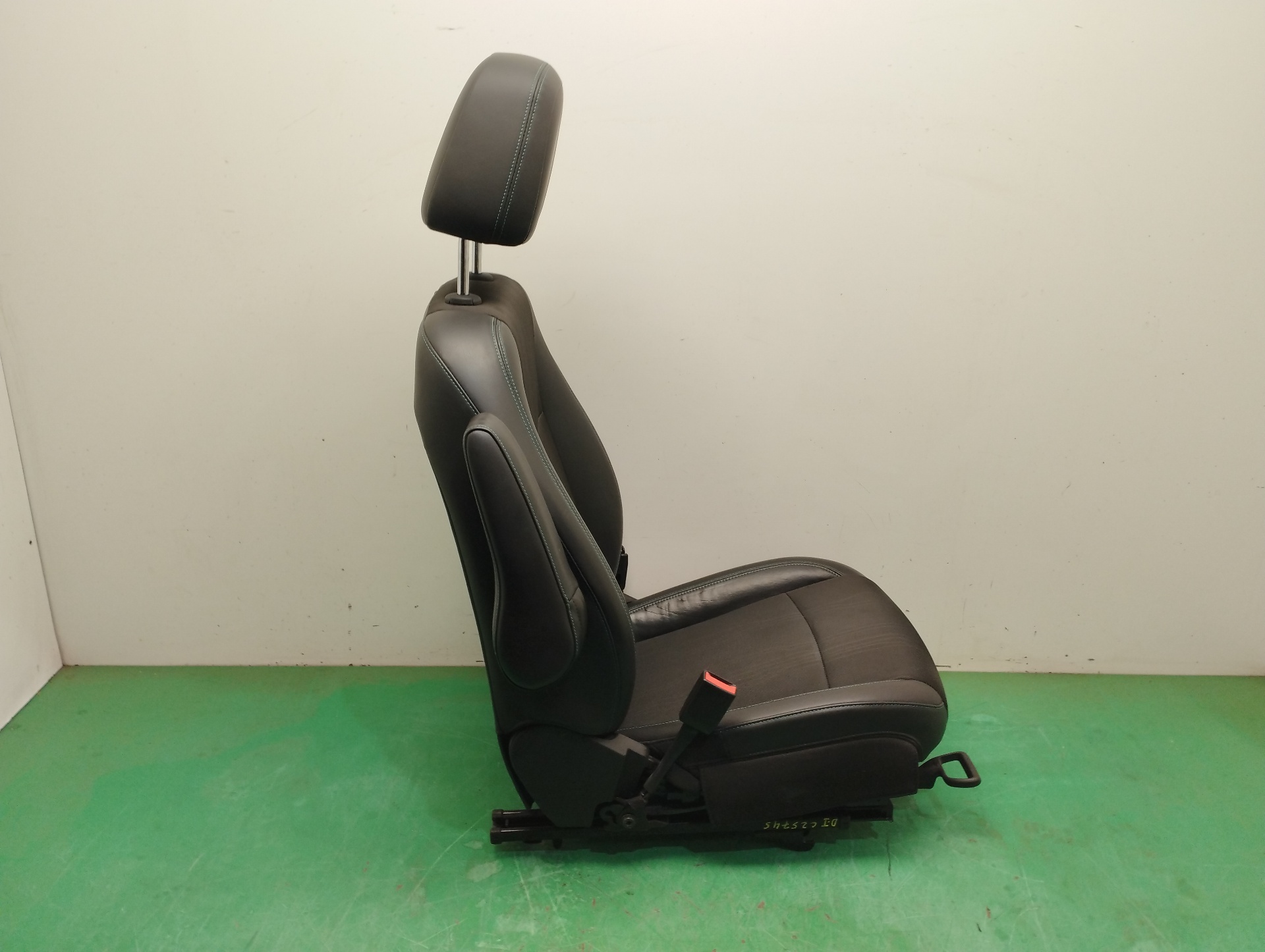 ASIENTO DELANTERO DERECHO