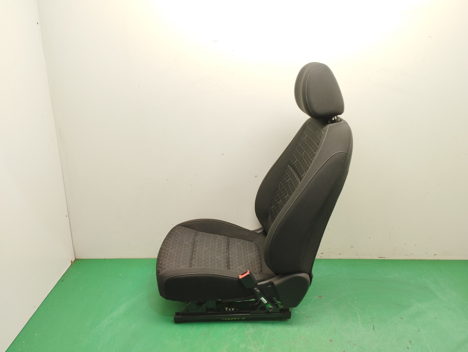 ASIENTO DELANTERO DERECHO