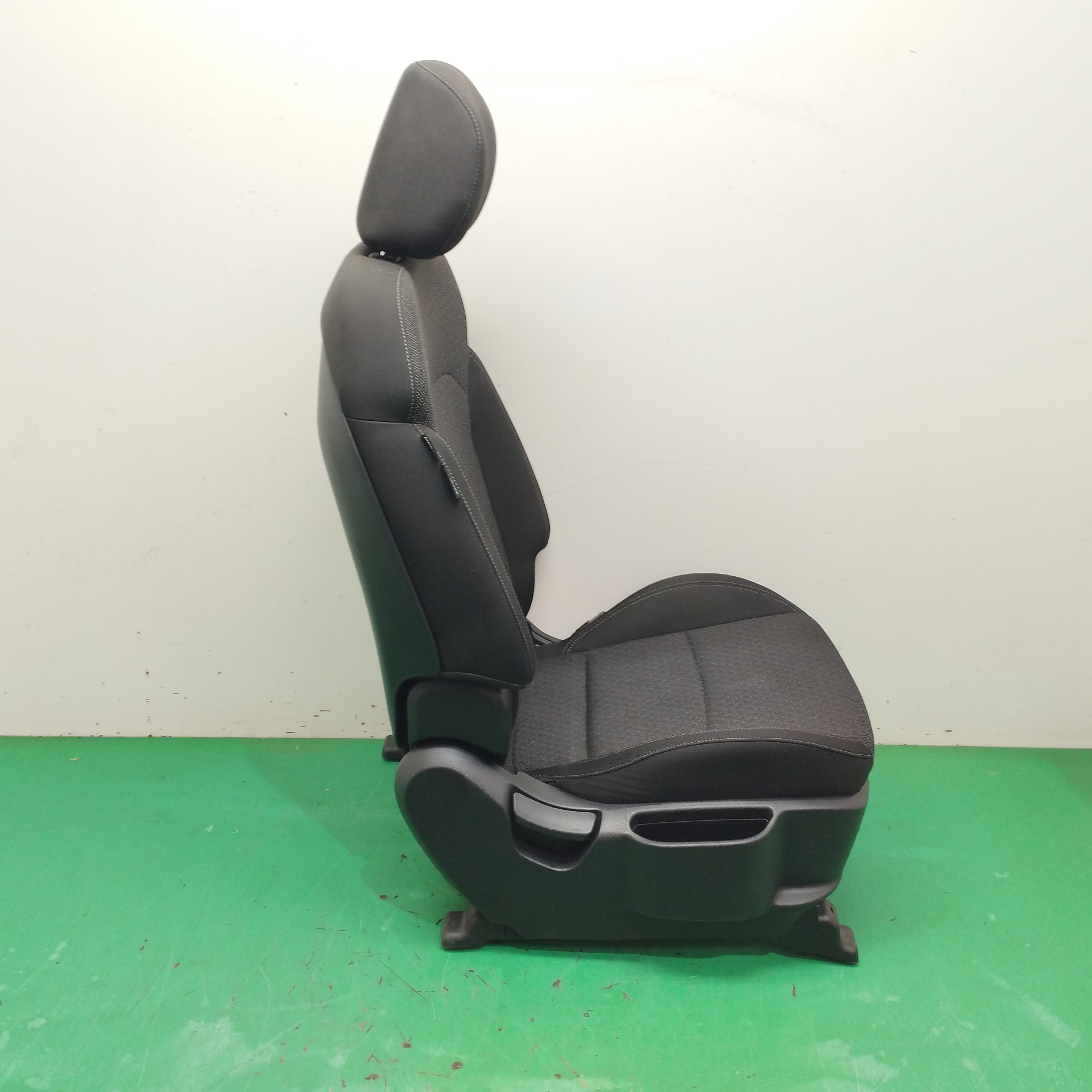 ASIENTO DELANTERO DERECHO