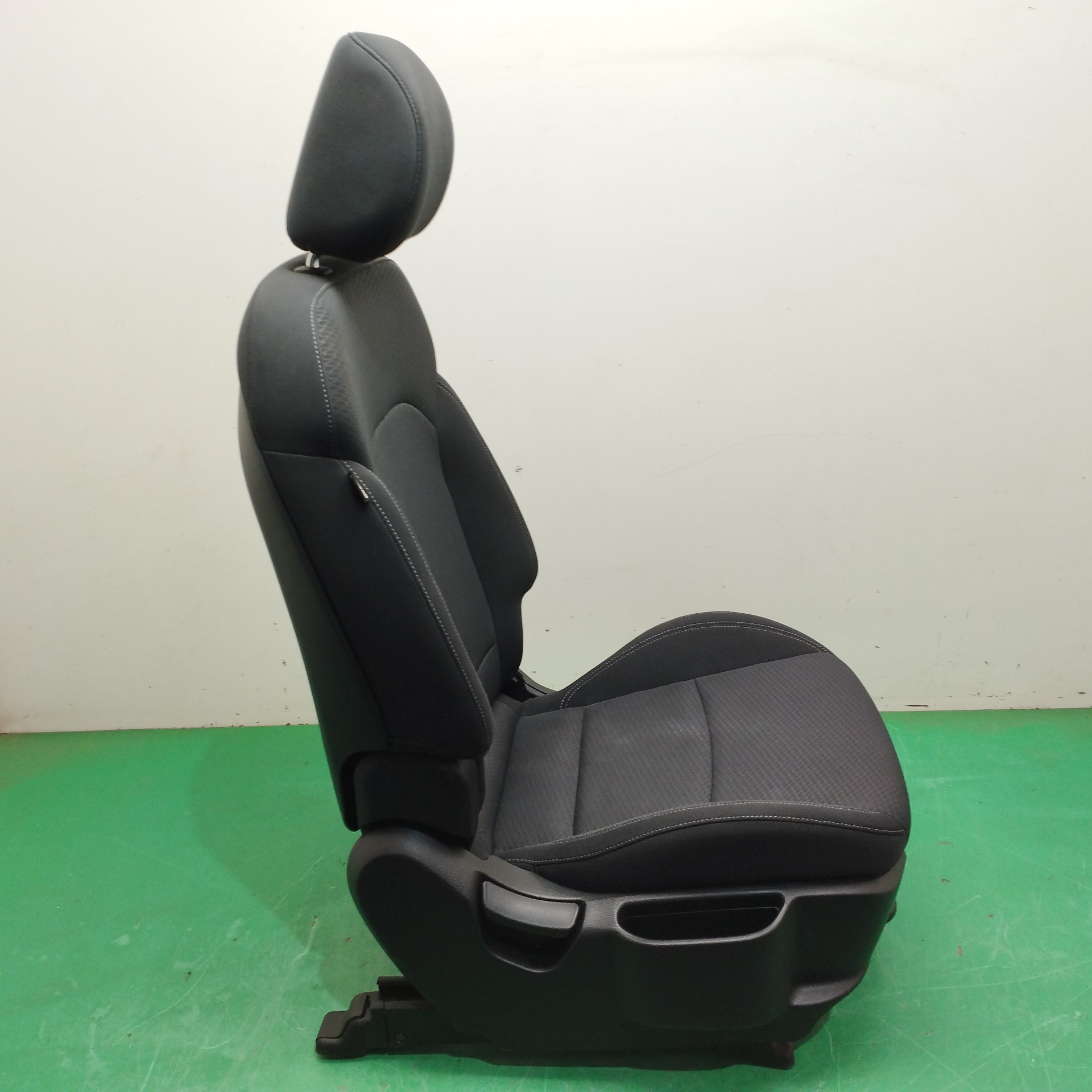 ASIENTO DELANTERO DERECHO