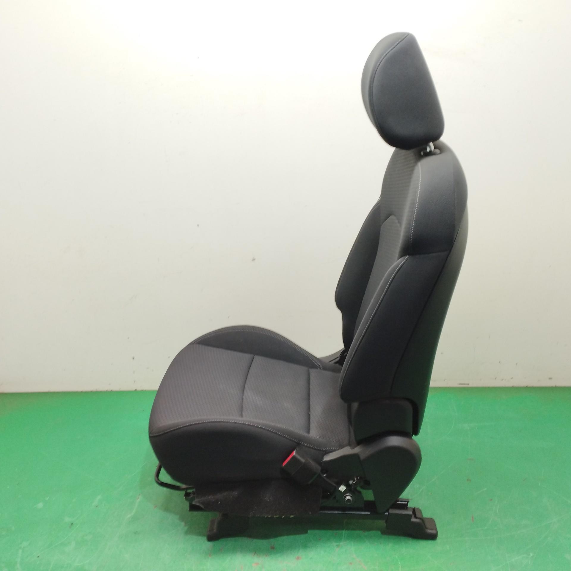 ASIENTO DELANTERO DERECHO