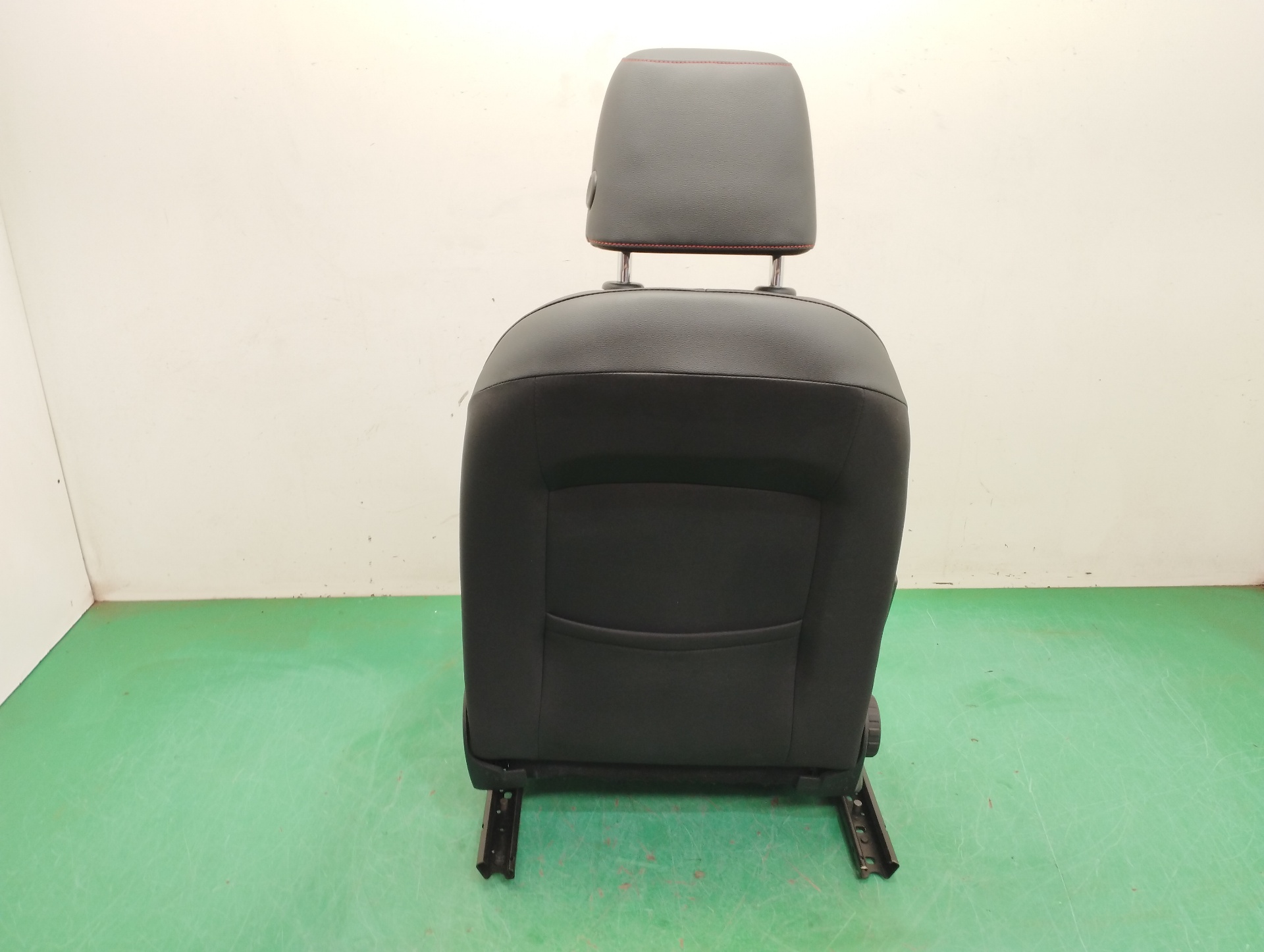 ASIENTO DELANTERO DERECHO