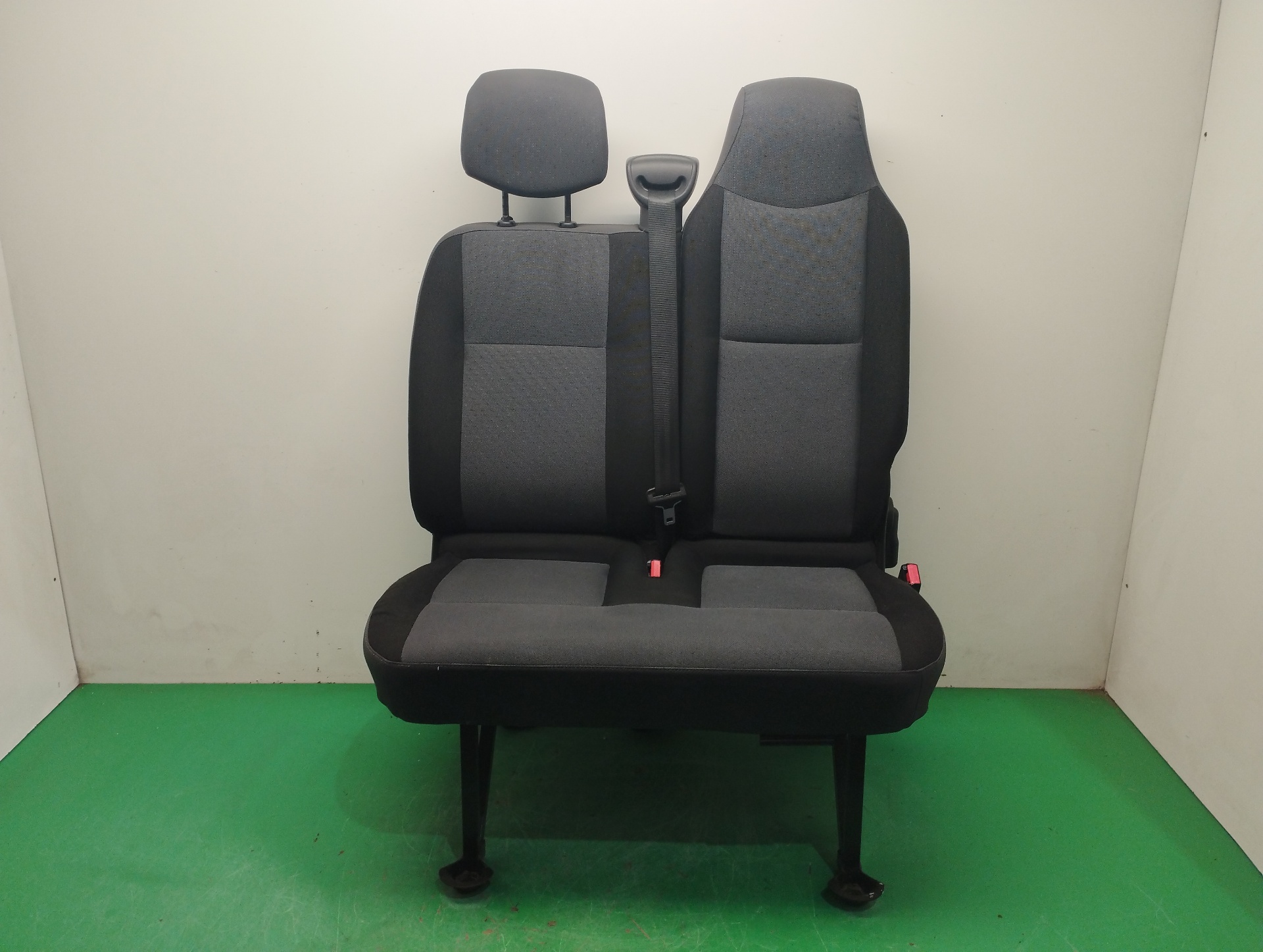 ASIENTO DELANTERO DERECHO