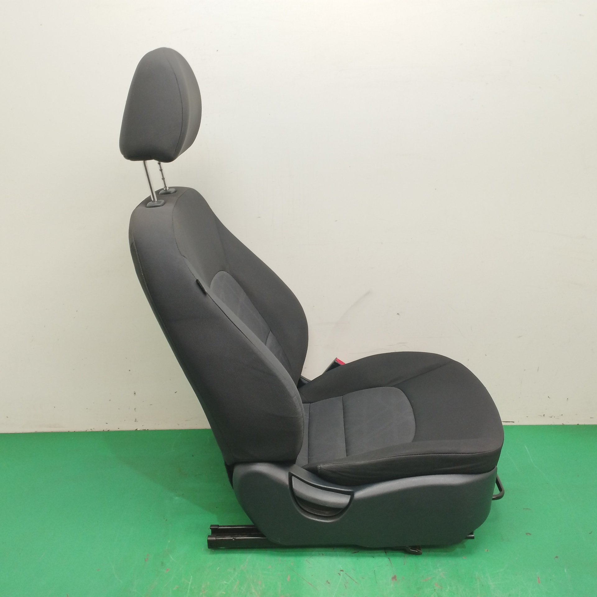 ASIENTO DELANTERO DERECHO