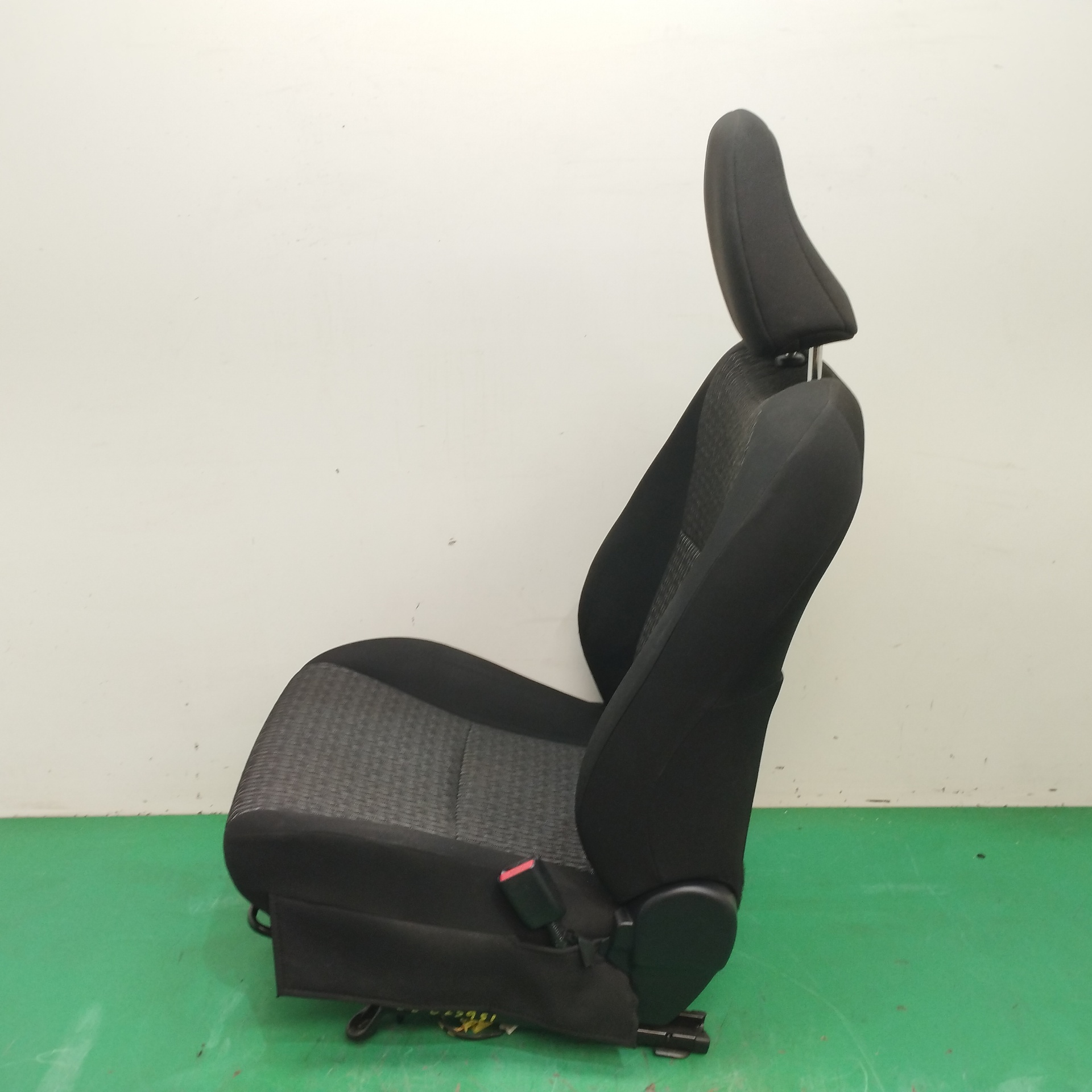 ASIENTO DELANTERO DERECHO