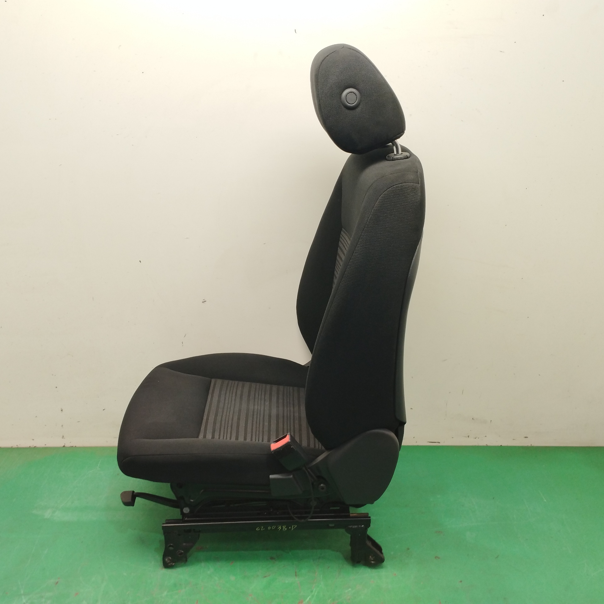 ASIENTO DELANTERO DERECHO