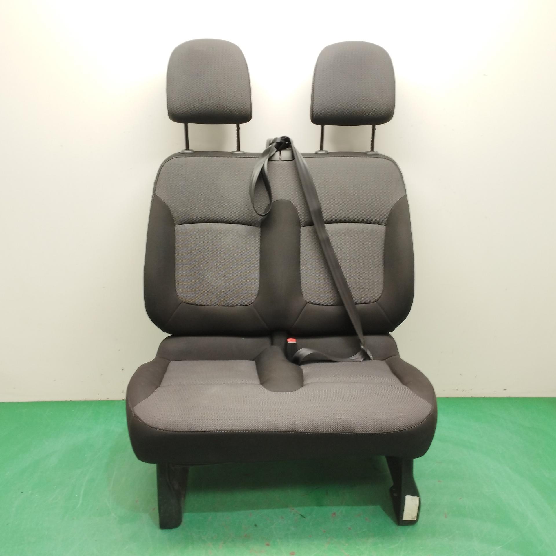 ASIENTO DELANTERO DERECHO