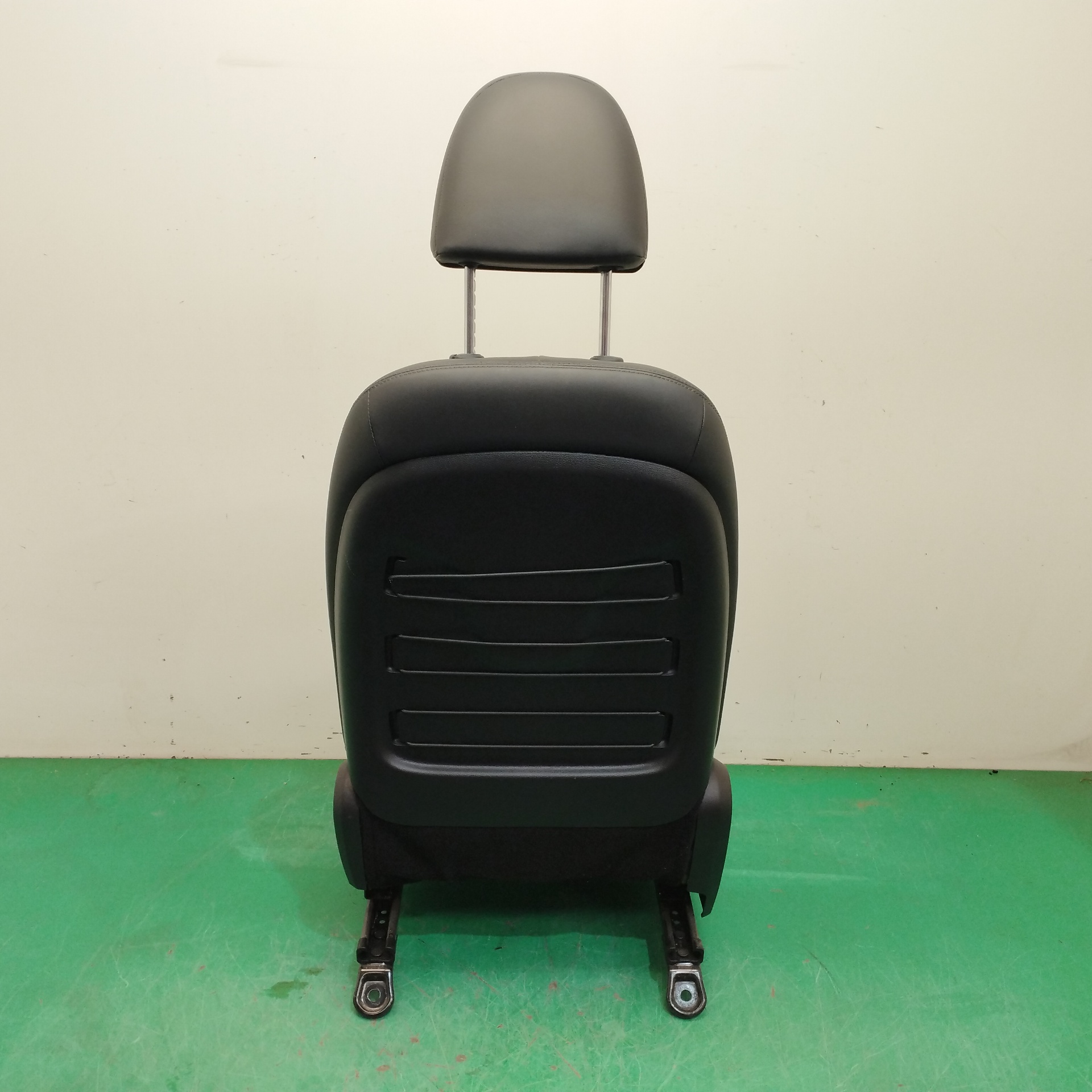 ASIENTO DELANTERO DERECHO