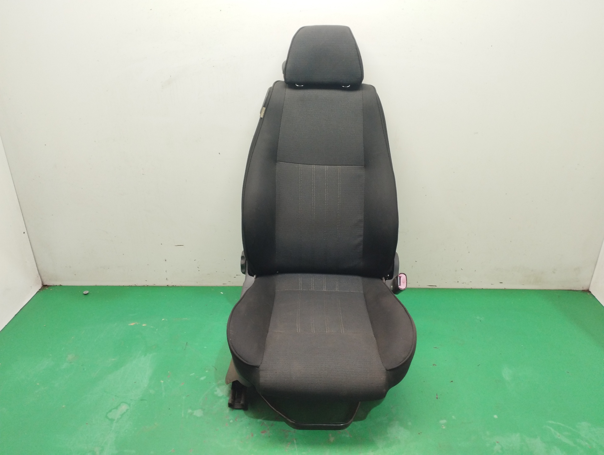 ASIENTO DELANTERO DERECHO