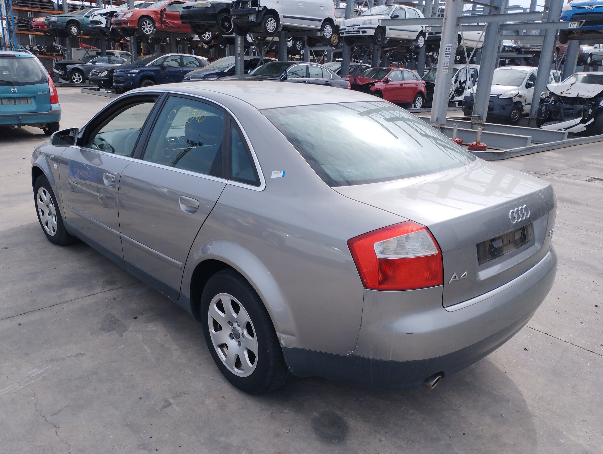 AUDI A4 BERLINA (8E) 2000