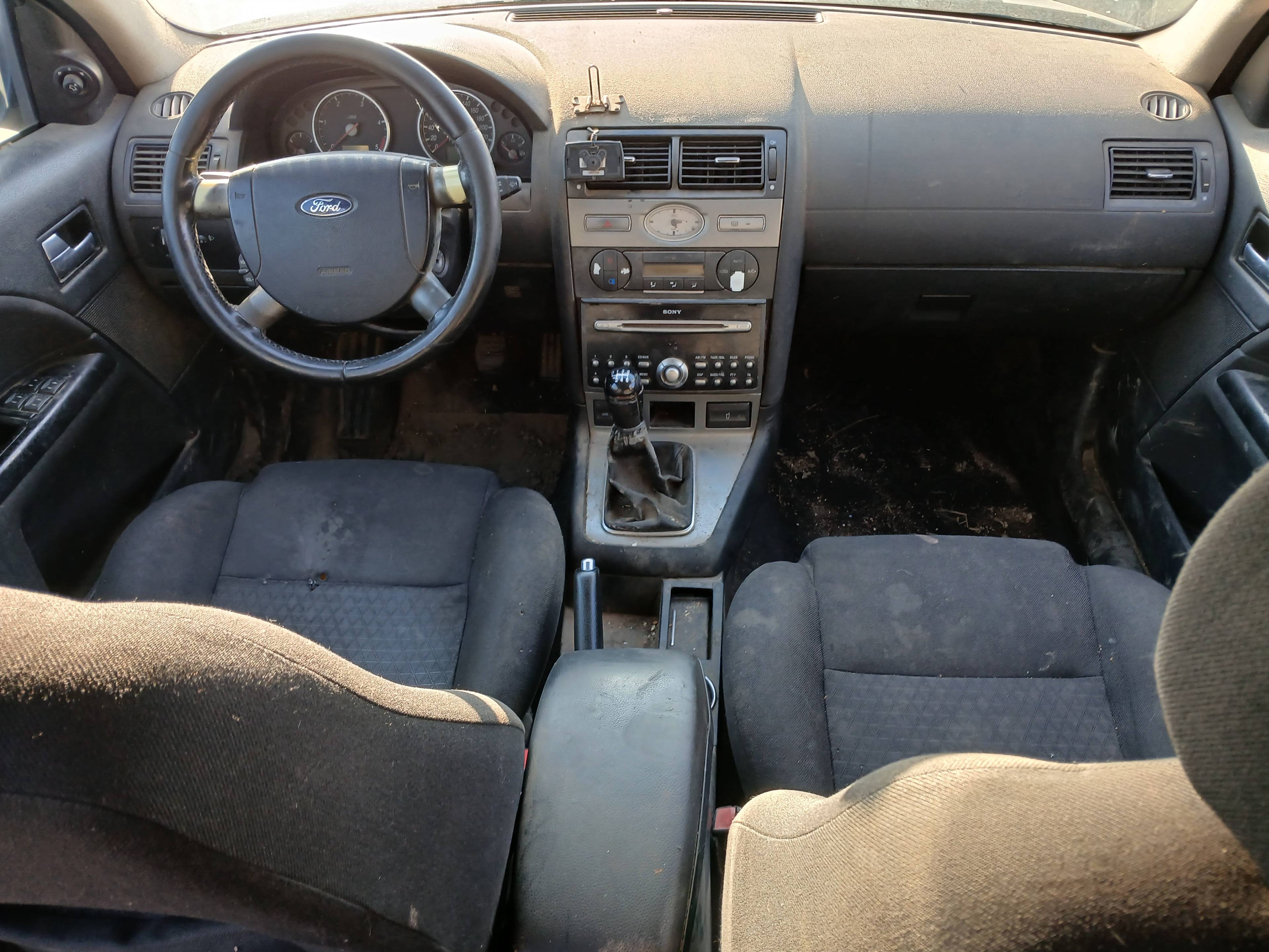 FORD MONDEO BERLINA (GE) 2000