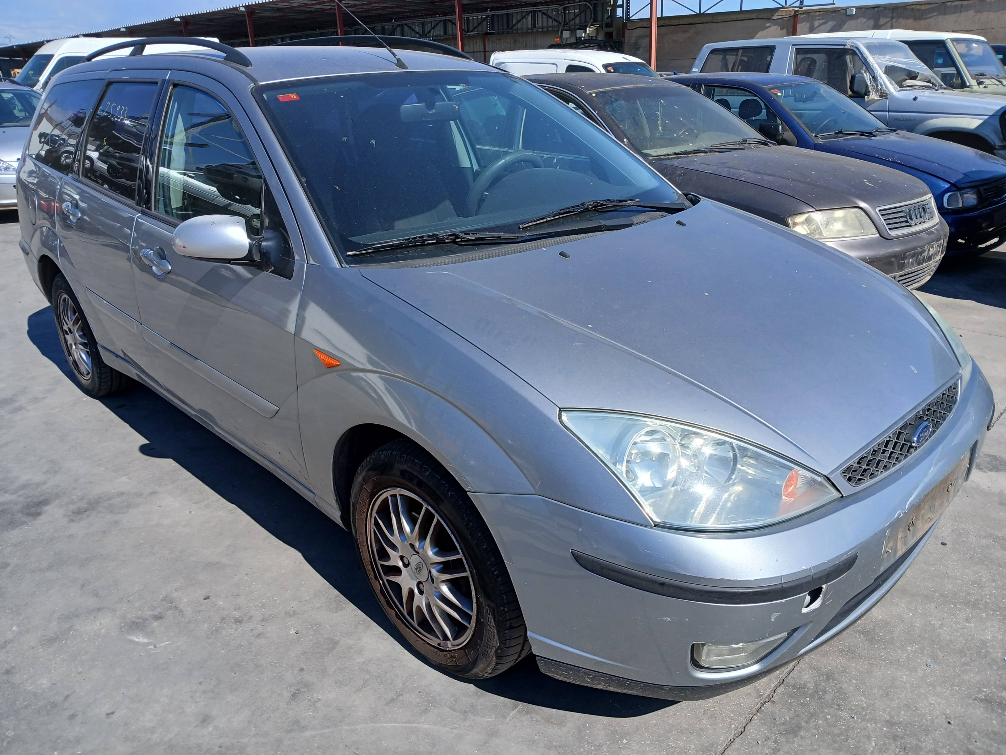 FORD FOCUS BERLINA (CAK) 1998