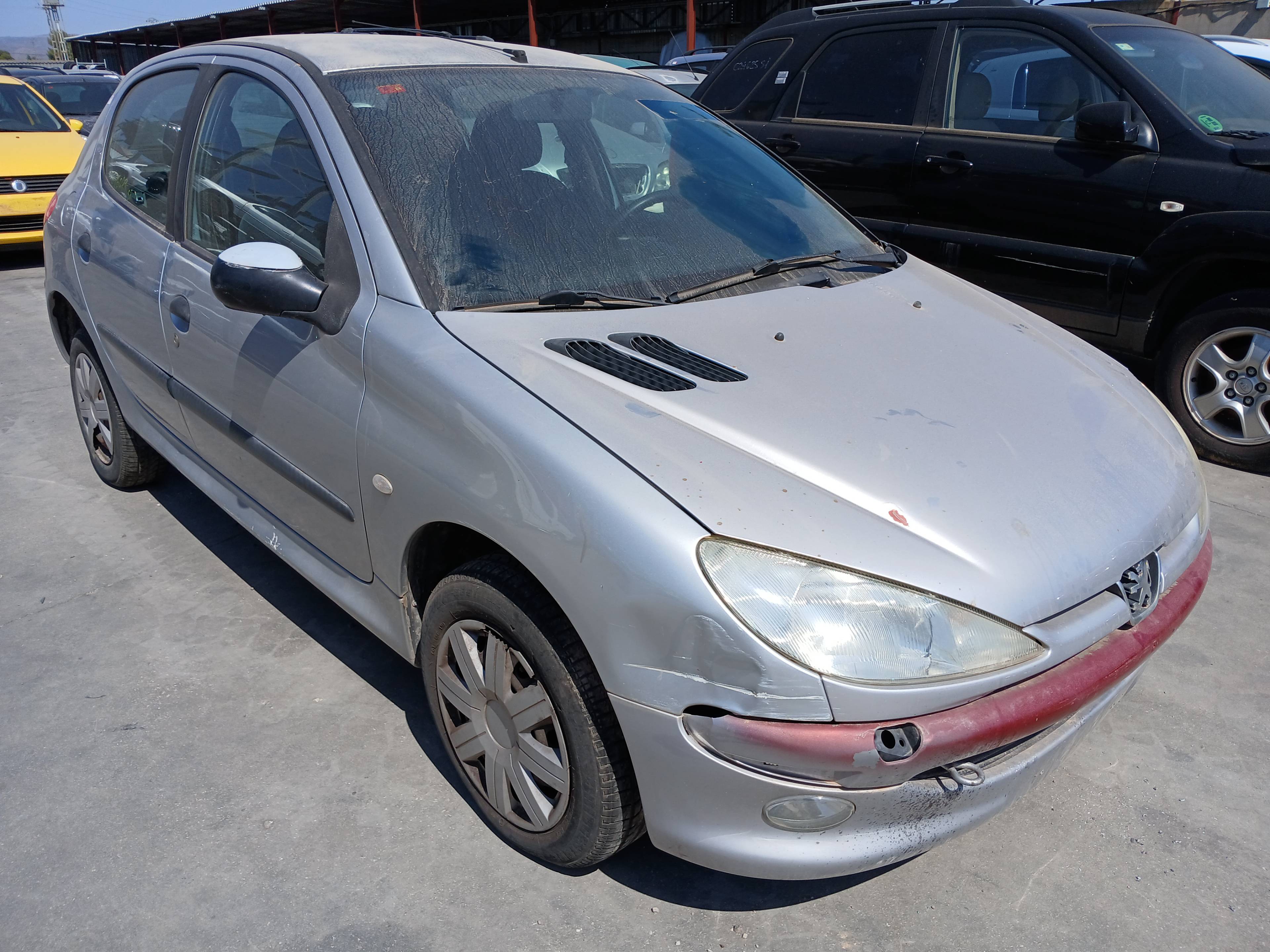 PEUGEOT 206 BERLINA 1998