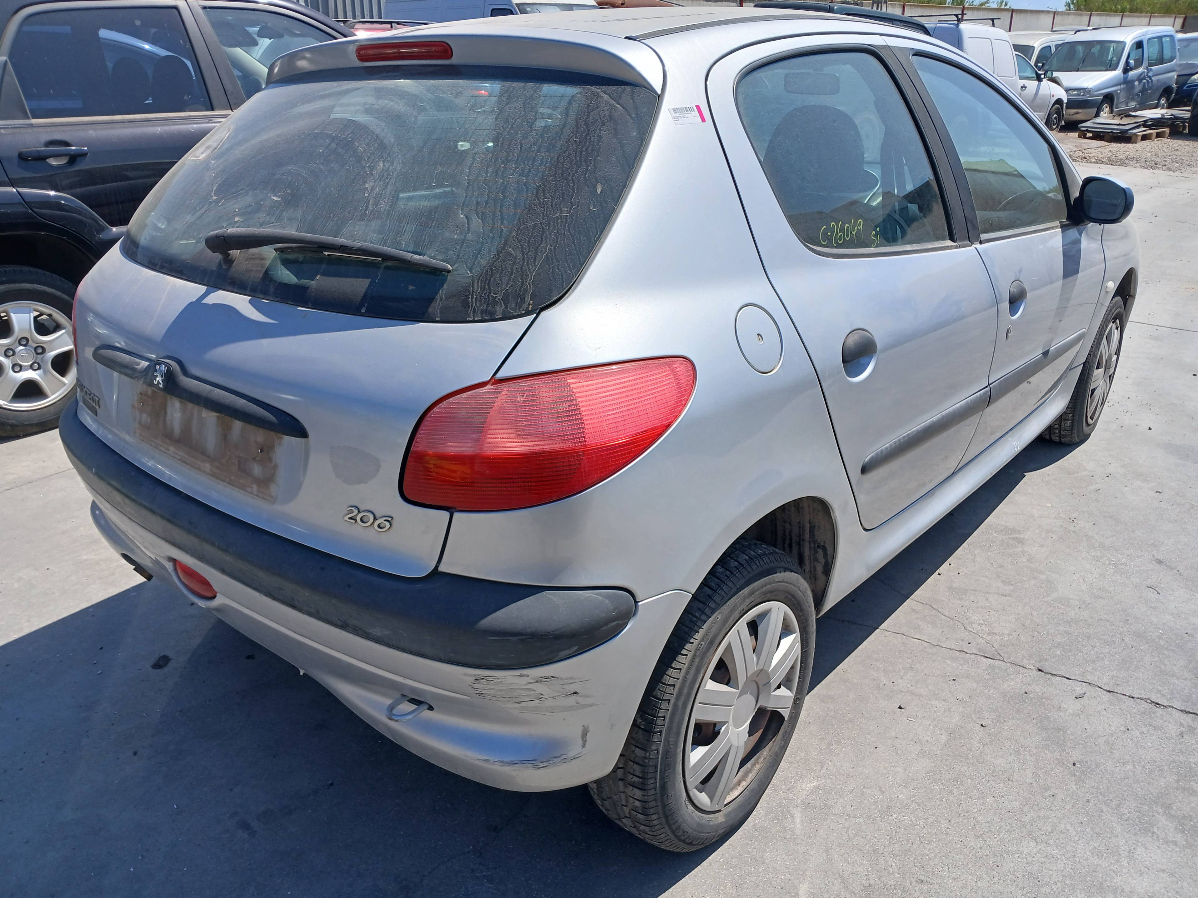 PEUGEOT 206 BERLINA 1998