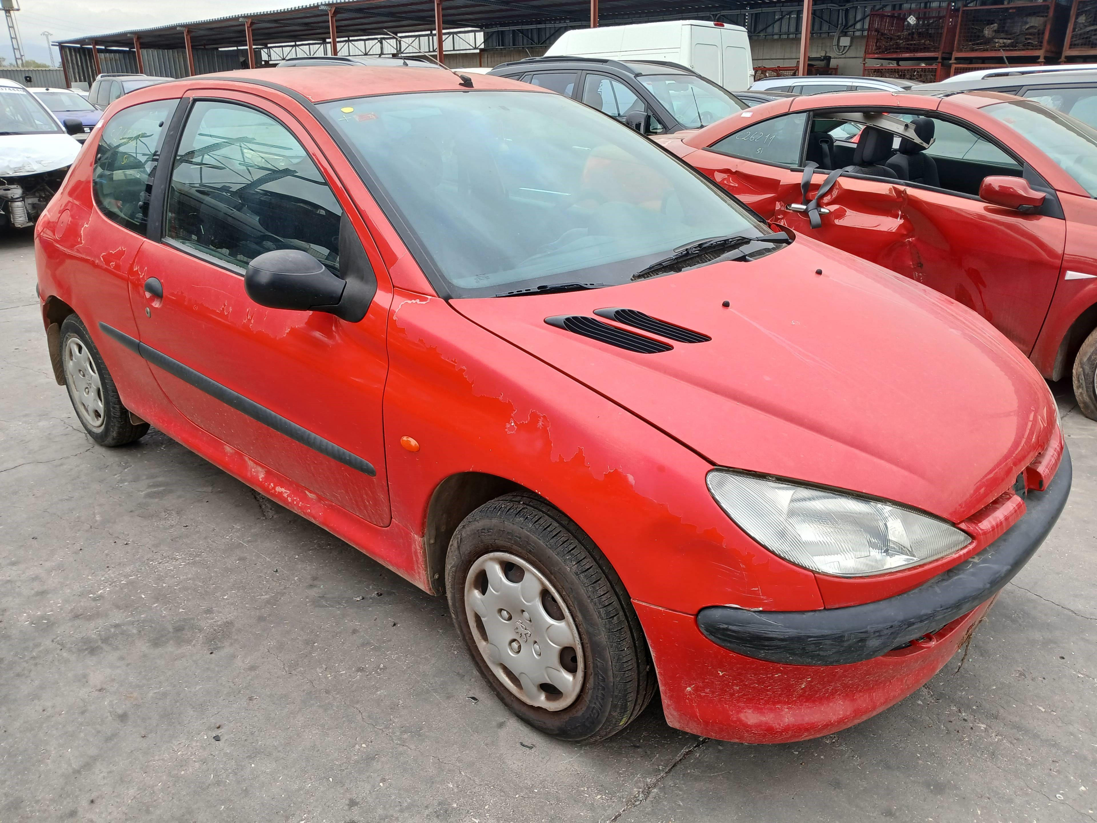 PEUGEOT 206 BERLINA 1998