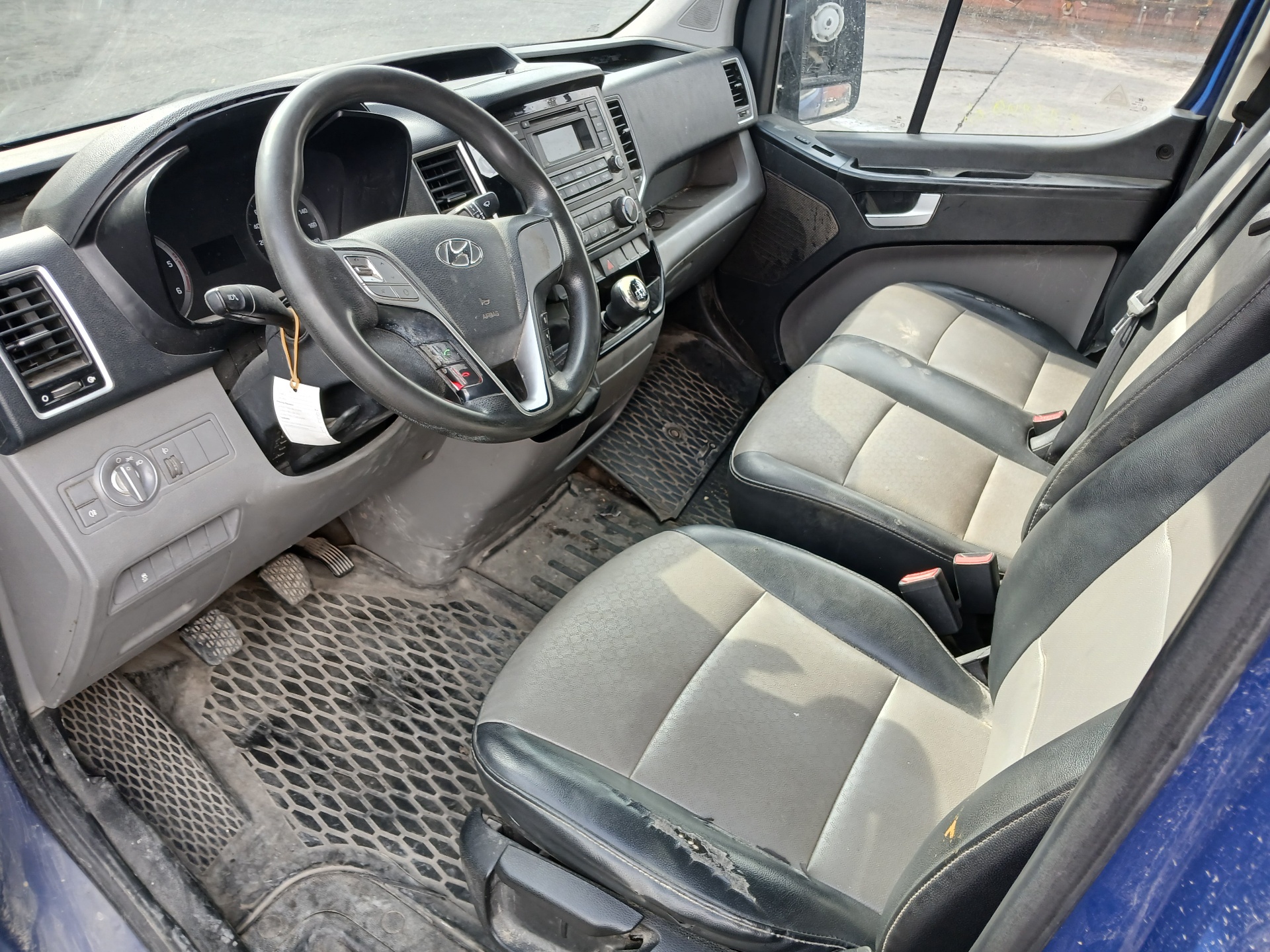 HYUNDAI H350 KASTEN 2015