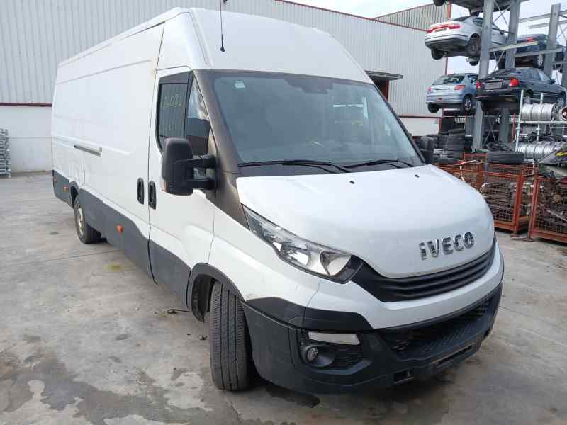 IVECO DAILY FURGÓN 2014